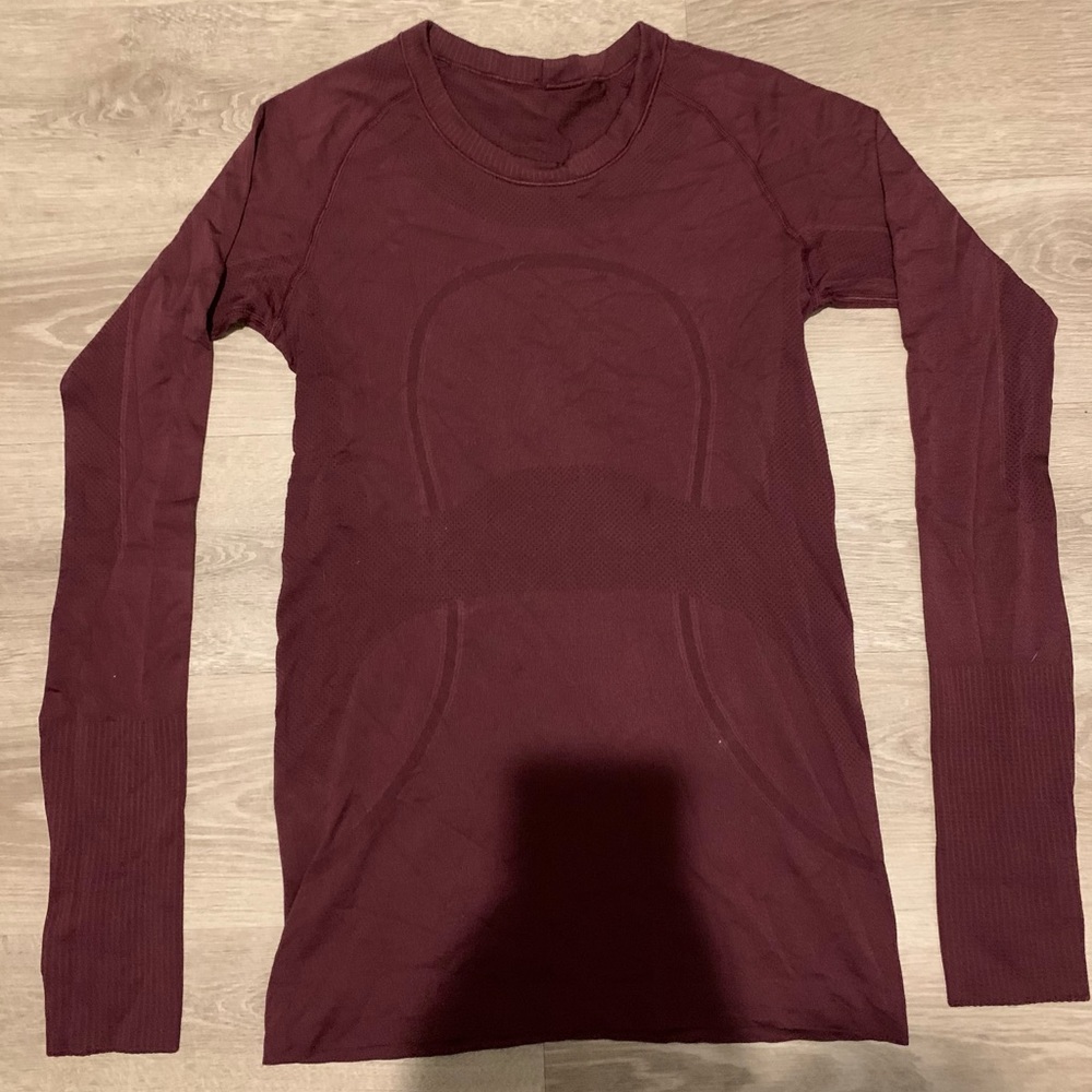 Maroon Long Sleeve Lululemon Top. Size 6